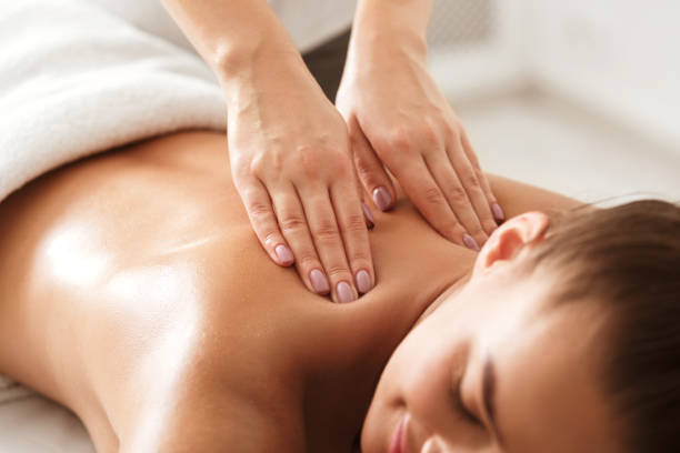 What are the benefits of getting a massage?