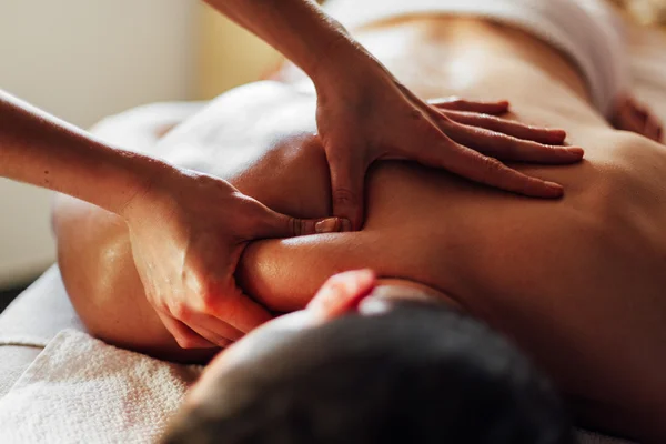 Feel Revitalized and Recharged after an Experienced Siwonhe Massage