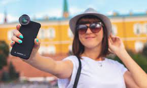 Sell Your Selfies: The Easy Way to Make Money with Your Camera Phone