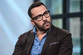 Jeremy Piven: A Closer Look at the Life and Work of the Emmy-Winning Actor